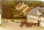 Kolbäck sn, Strömsholm.
Ridskolan, stallänga.