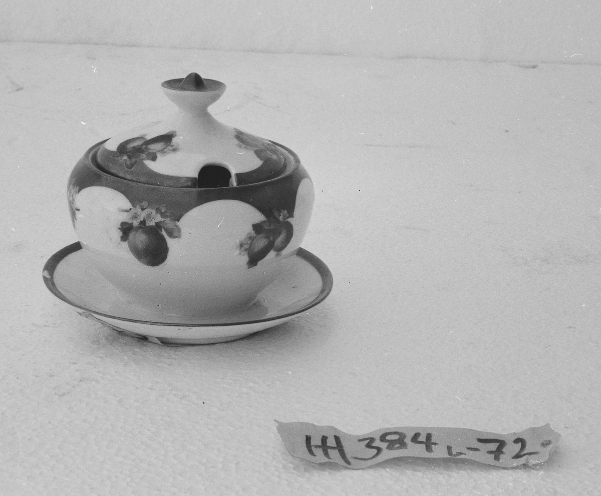 HH.1972-0384 A= Marmeladekopp
HH.1972-0384 B= Lokk