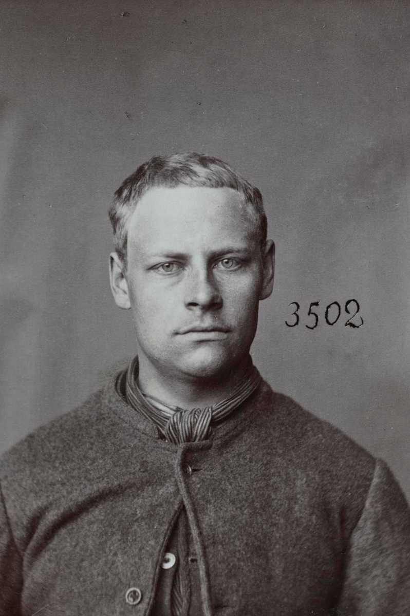 Registreringsfoto fra Kristiania-politiets forbryteralbum 1890 - 1895