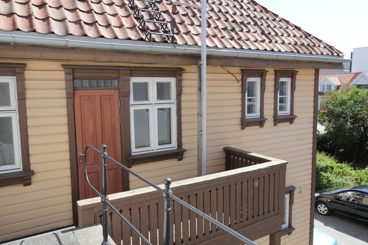 Møllemesterboligen, Krossen
