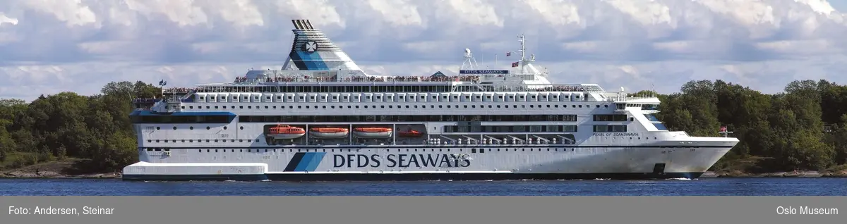 Panorama, utsikt, cruiseskip, havn, fjord, turistbåter, Rådhuset, Akershus Festning, Vippetangen, Sørenga, Ekebergåsen,