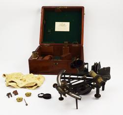 Sextant