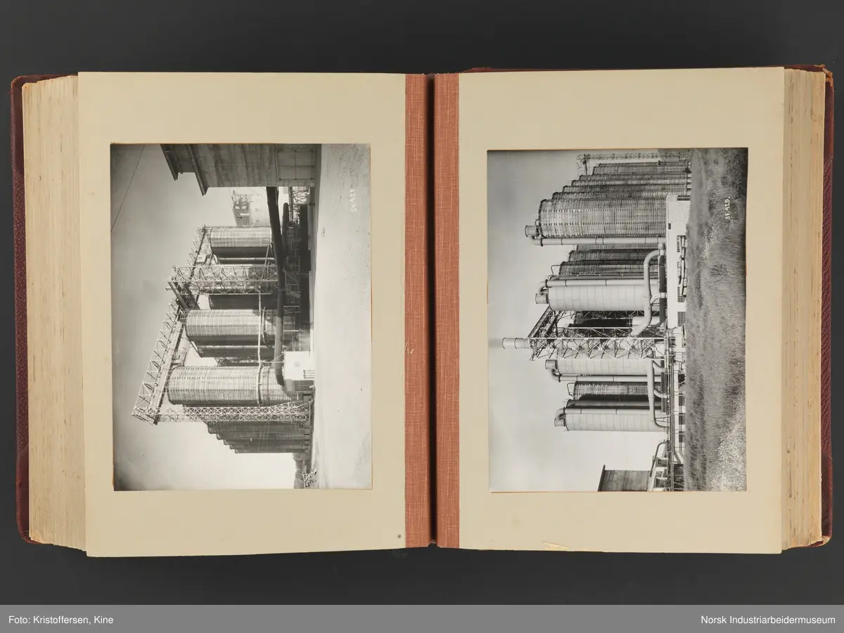 Fotoalbum med 88 sider og 116 innlimte fotografier fra Norsk Hydro på Herøya. Fotografiene viser starten av Eidanger Salpeterfabriker