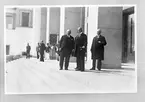 Gruppfoto.
Från den internationella hygien-utställningen i Dresden 1930-31.