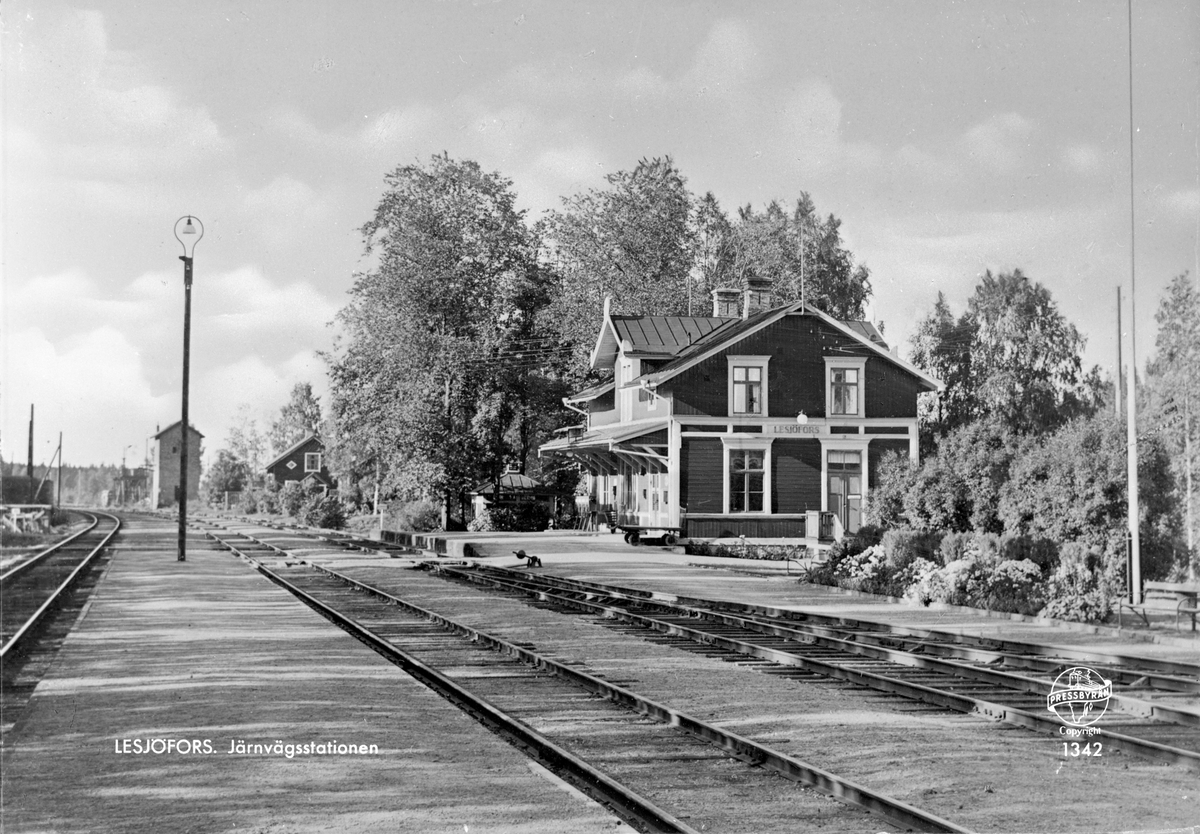 Lesjöfors station.