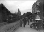 Stationshuset byggt 1878-79. Arkitekt A E Melander. Putsat trevånings stationshus byggt 1879 .
 K-märkt 1986 (även avträdet). 
NVHJ lok 31 med persontåg ,  (Norsholm - Västervik - Hultsfred Järnväg )