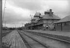 Stationen anlades 1873. Nytt stationshus 1902, då även spårområdet utvidgades. 1916 och 1943 har utbyggnad av bangården skett.
Stationens namn ändrades till 