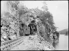 Västergötland - Göteborgs Järnväg, VGJ lok 1 vid tunnelbygge.