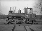 BHJ lok 5. Leveransfoto. Ånglok på vändskiva. Loket tillverkades av Nohab. Skrotades 1933.