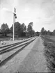 KVBJ ångvagn på linjen. Vagnen  hade maskinrum i mitten. Den var producerad av Oxelösund - Flen - Westmanlands järnvägs verkstad i Eskilstuna. Skrotades på 1930-talet.