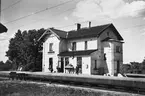 Eldsberga järnvägsstation, någon gång efter elektrifieringen 1935.