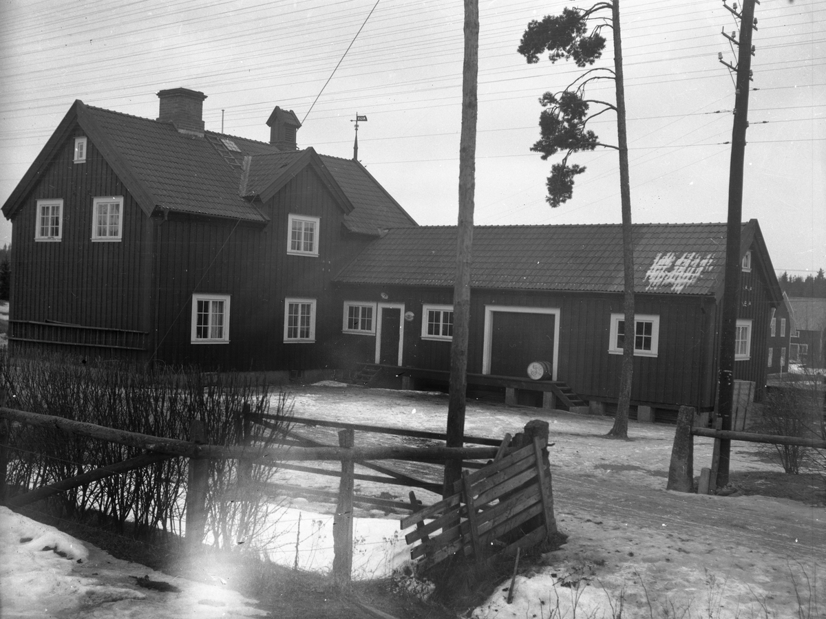 Järlåsa station.