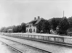 Stationen togs i bruk 1895.