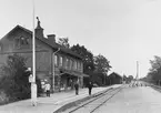 Mölletorp Station med personal.