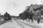 Stationen i Norsholm resande som gått av tåget.