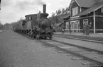 Sista tåget vid  Älvestorp stationen. Station anlagd 1889. Upphörde 1936.