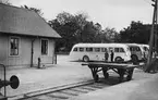 Busstationen i Ängelholm. Buss framme, SJ B 250.