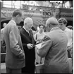 Besökare på utställningen i Stockholm Central 1961.