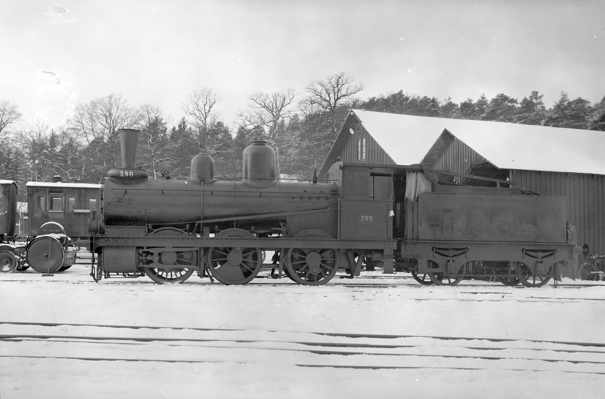 Ånglok för godståg, SJ Kd nr 390. Tillverkningsnummer: NH 300. Tender Kd 513.