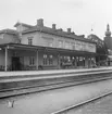 Västerås station. Plattformstak byggdes 1937. Järnvägen elektrifierades 1947.