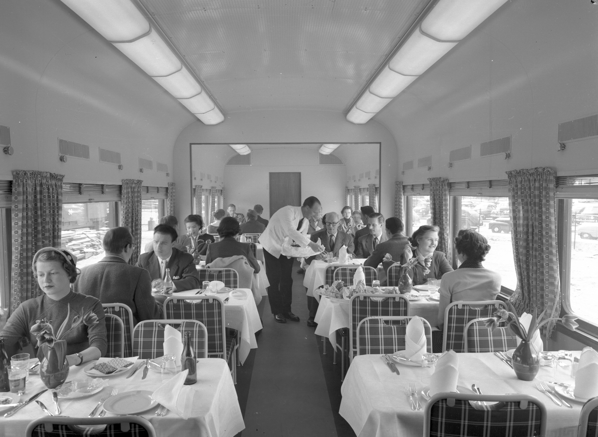 Statens Järnvägar, SJ Ro3, interiör restaurangvagn Ro3c.