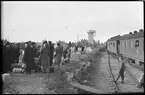 Flyktingar från Finland anländer i Haparanda hösten 1944.