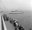 Tågfärjeleden Trelleborg - Sassnitz 50 år. Färjorna möts på havet, M/S Trelleborg och M/S Sassnitz