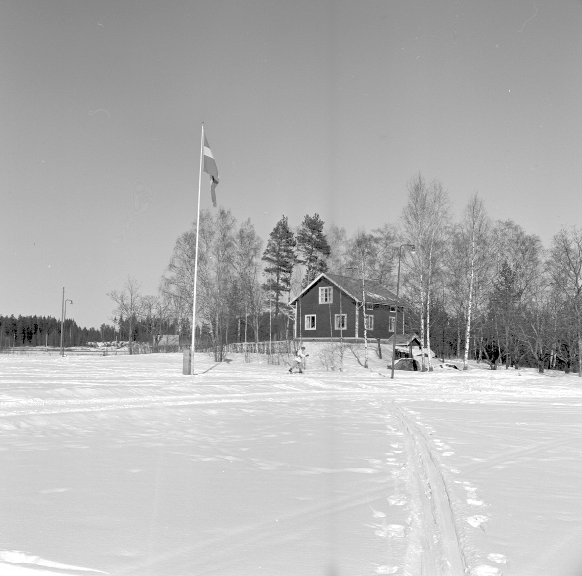 Driftvärnsgården, Tomnäs