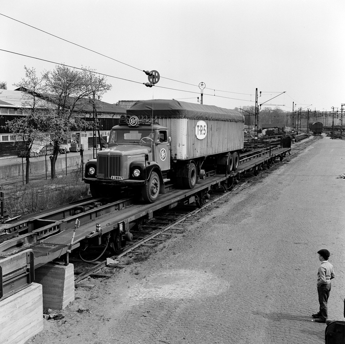 Svensk Lastbil AB, SLAB. SJ Lqs 101200, "Piggyback"