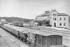 Frövi bangård och stationshus.