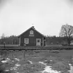 Hållplats anlagd 1885. Envånings stationshus i trä