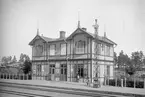 KBJ ,Kalmar - Berga Järnväg
Station anlagd 1897. Tvåvånings stationshus i trä. Mekanisk växelförregling