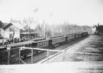 Dala - Hälsinglands Järnväg, DHdJ invigningståg vid Furudal station.