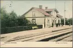 Stockholm - Västerås - Bergslagens Järnväg, SWB.
Stationen i Orresta.