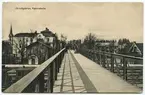 Gångbron över bangården på Katrineholm station.