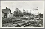 Ryr station sedd från spårsidan.