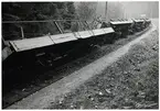 Gruståg på linjen mellan Åtvidaberg och Forsaström vid urspårning 1962-09-04.