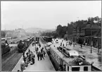 Borås nedre järnvägsstation. Göteborg - Borås Järnvägar, GBJ S 22. Loket tillverkades 1918 av Falun. Motorvagn nr 2.