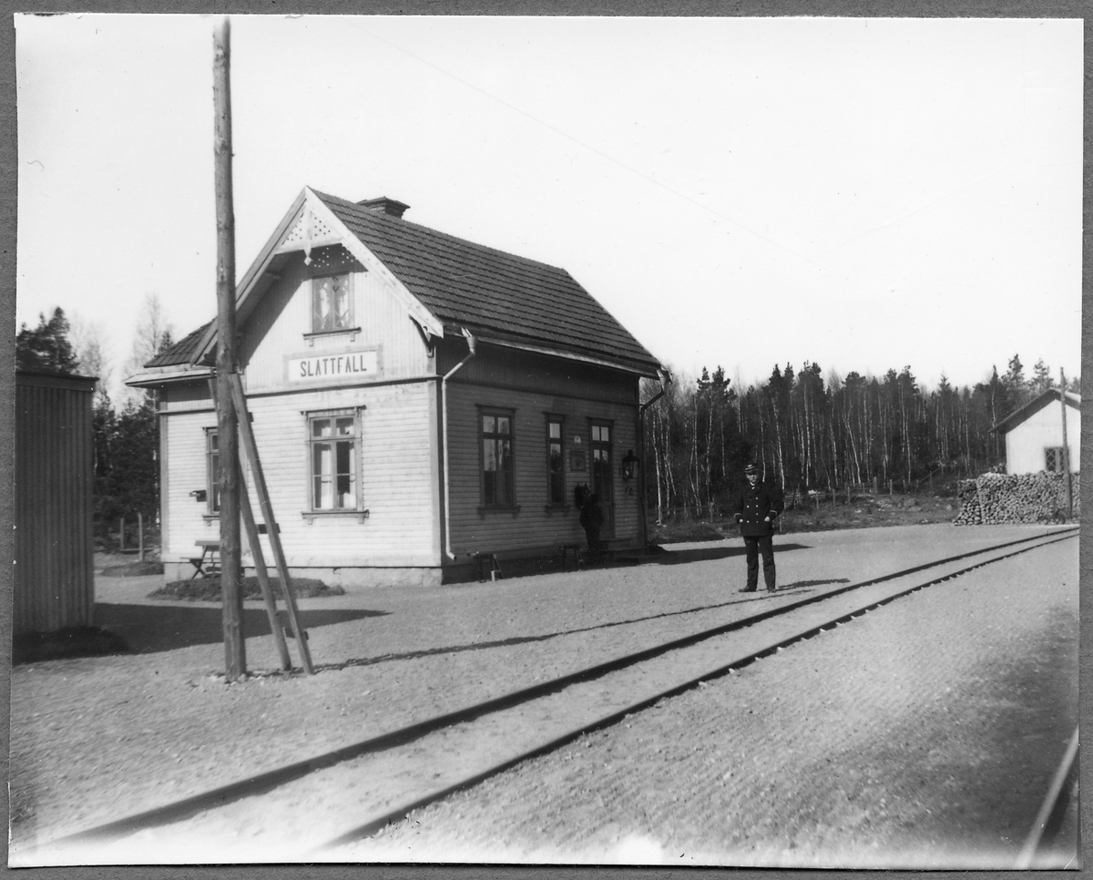 Stationen i Slättfall.