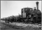 Arbetslag med gruståg vid byggandet av Varberg - Ätrans Järnväg, WbÄJ. Byggnadsloket 