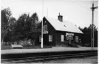 Bergfors station öppnades 1903 med stationshus i trä. Elektrisk växelförregling. Delen av Malmbanan vid Bergfors elektrifierades 1915. Stationen upphörde 1997.