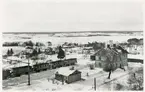 Parti av Brunflo med gamla stationshuset omkring år 1950.