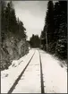 Stationen ritad av arkitekt Rudolf Lange och öppnad 1917. En- och enhalvvånings putsat stationshus. 1936 ombyggdes väntsal och expedition. Avbemannad från årsskiftet 1974/75, 1980 nedklassat som hållplats. Stationshuset revs sommaren 1982. Stationshuset ersattes efter rivningen av en öppen busskur