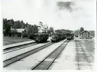 Station anlagd 1902. Tvåvånings stationshus i trä. Mekanisk växelförregling.
GBJ personvagn och BAJ ånglok.