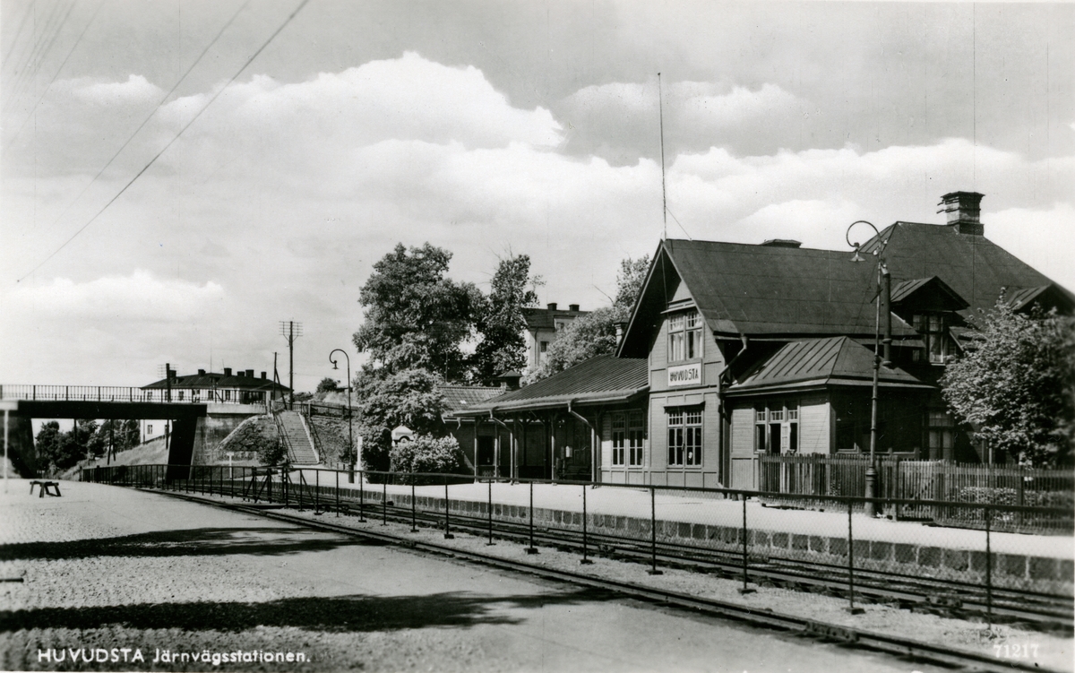 Huvudsta järnvägsstation.