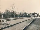 Karlstad station med persontåg mot Charlottenberg.