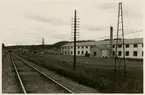 Kinnahults hållplats och lastplats.
Namnet var tidigare KÄLLÄNG. Station anlagd 1918. Envånings stationshus, putsat och med toppigt tak. Mekanisk växelförregling   
WBJ , Varberg - Borås Järnväg