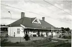 Station, utmed linjen Stockholm-Uppsala, uppförd 1876.