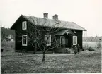 Söderhamn Västra. Statens Järnvägar, SJ Bostadshus 9 A, rivet 1959.