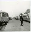 Nedläggning Lund-Trelleborgs Järnväg, Svedala Station. Statens Järnvägar, SJ Ybo6 1128 står på plattformen.